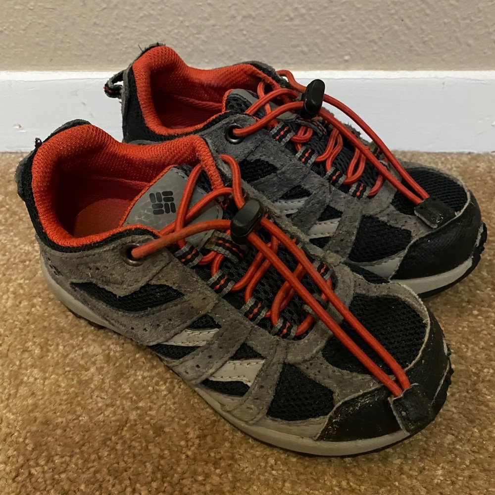 Columbia shoes